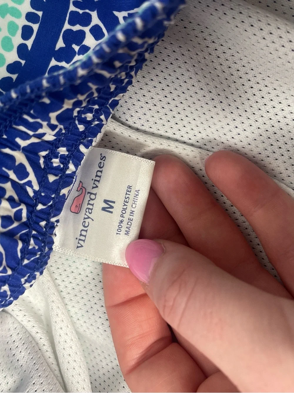Vineyard Vines Blue and Green Pattern Swim Trunks (Medium)